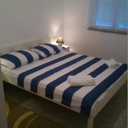 Appartement With A Parking Space Privlaka, Zadar - 14465